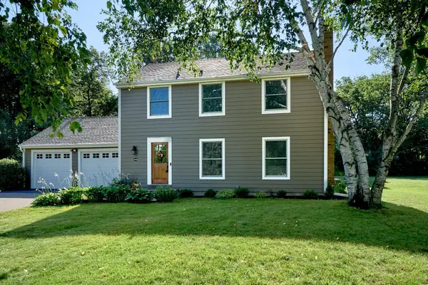 18300 32nd Avenue N, Plymouth, MN 55447