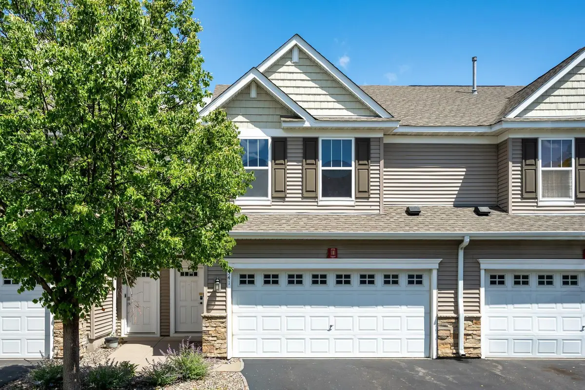 341 Jolly Lane Ne, Columbia Heights, MN 55421 - #1