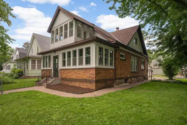 813 Blair Avenue, Saint Paul, MN 55104