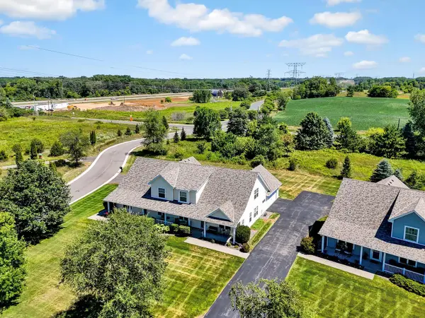 9913 59th Street Court N, Lake Elmo, MN 55042