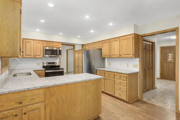 3535 Rosewood Lane N, Plymouth, MN 55441