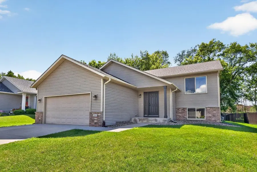3909 46th Avenue Nw, Rochester, MN 55901 - #2
