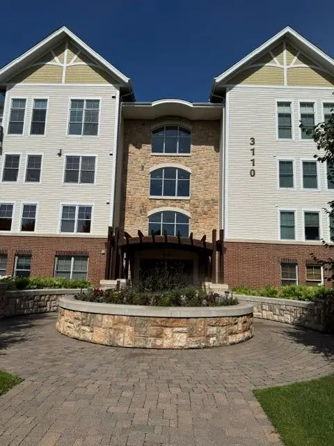 3110 N Chestnut Street #312, Chaska, MN 55318