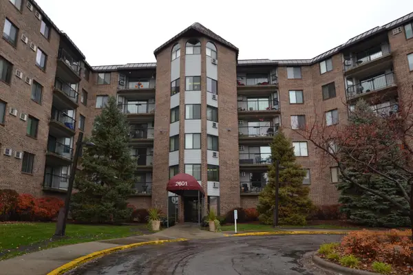 2601 Kenzie Terrace #429, Saint Anthony, MN 55418