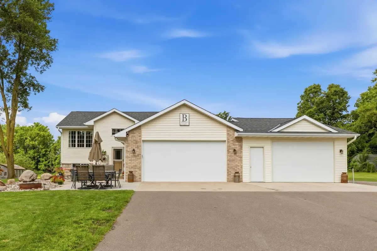 5885 Dalton Avenue Se, Delano, MN 55328 - #1