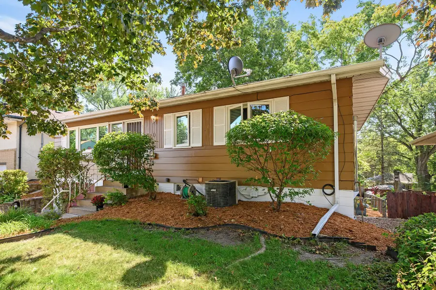 1320 44th Avenue Ne, Columbia Heights, MN 55421 - #3