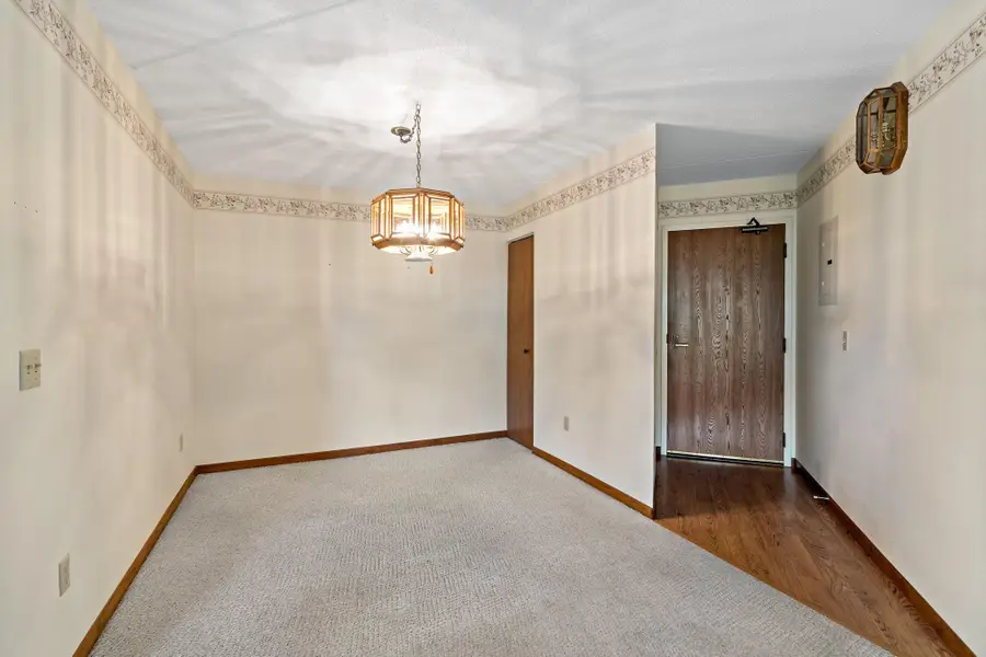 2601 Kenzie Terrace #315, Saint Anthony, MN 55418 - #3