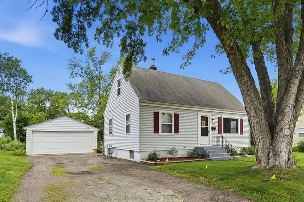 909 Selby Avenue, Saint Paul Park, MN 55071