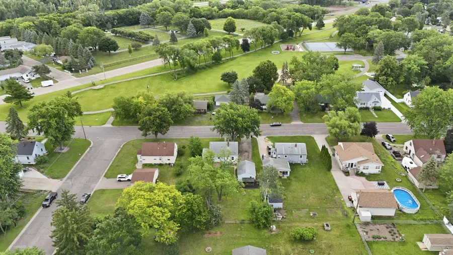 909 Selby Avenue, Saint Paul Park, MN 55071 - #2
