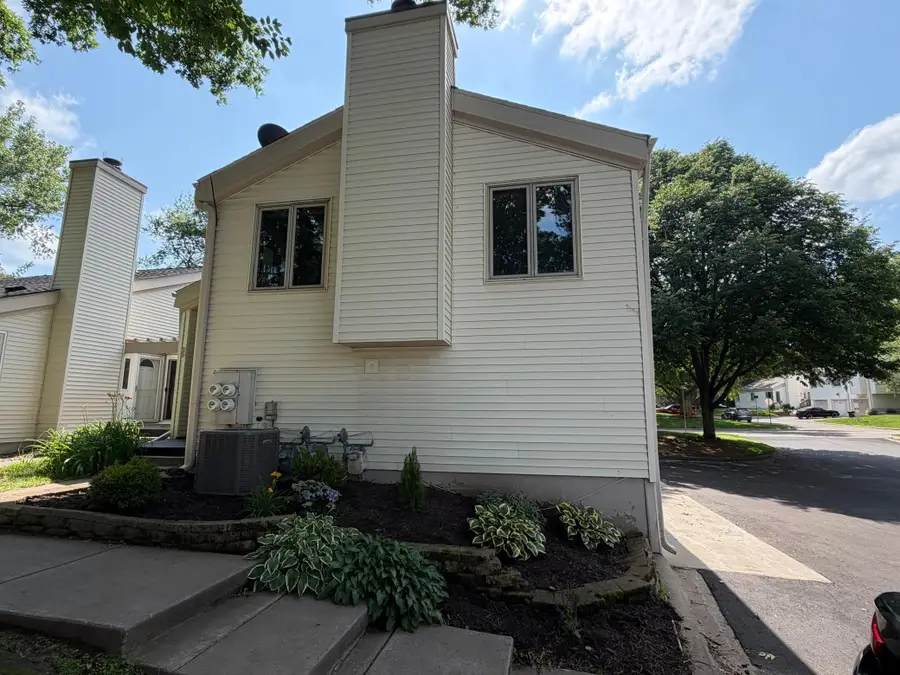 435 Fontaine Court, Woodbury, MN 55125 - #2