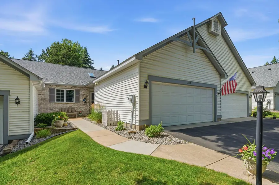 2714 Lake Court Drive #100, Mounds View, MN 55112 - #2