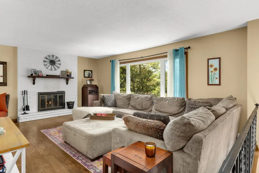 7660 Heritage Road, Eden Prairie, MN 55346 - #3