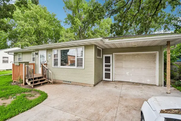 215 17th Street W, Hastings, MN 55033