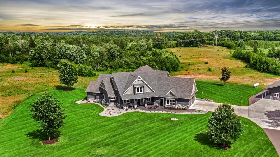 25635 Vassar Street Ne, Stacy, MN 55079 - #2