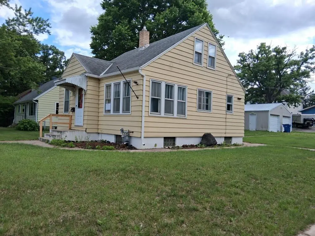 535 5th Avenue Ne, Saint Cloud, MN 56304 - #1