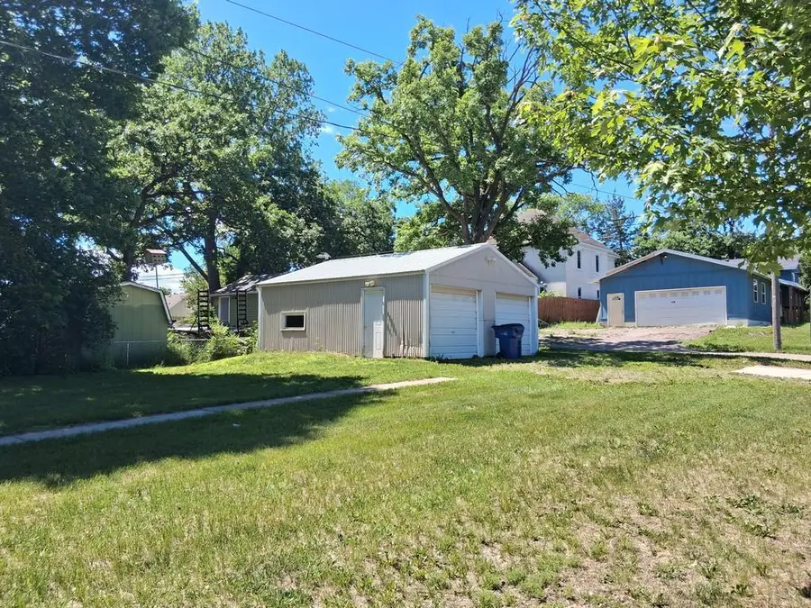 535 5th Avenue Ne, Saint Cloud, MN 56304 - #3