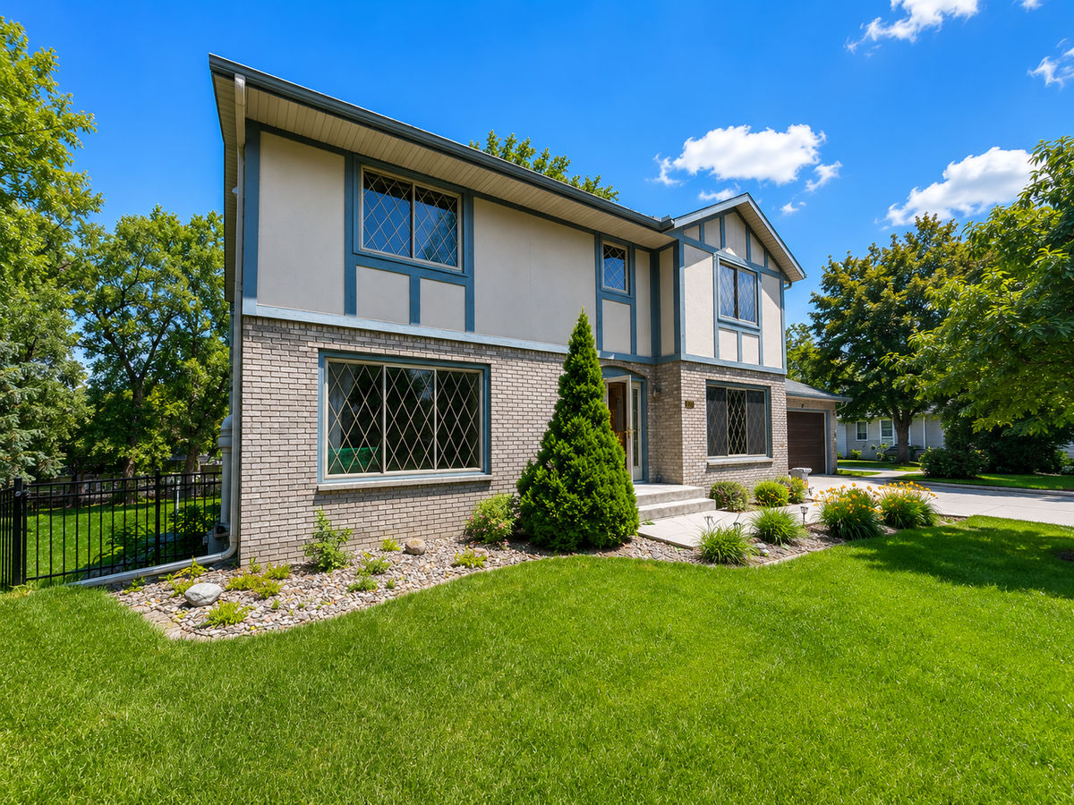 3851 Newport Lane Nw, Rochester, MN 55901 - #1