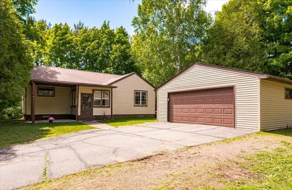 2125 Swan Lake Road, Duluth, MN 55811