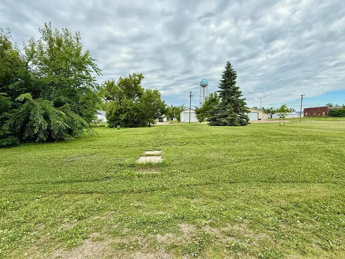 Parcel 2 Blk 10 Ellsbury's 1st Addn, Tower City, ND 58071 - #1