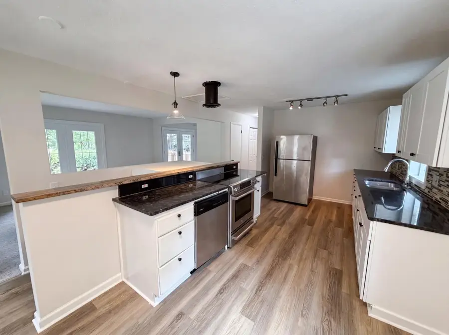 2591 Aldine Street, Roseville, MN 55113 - #2