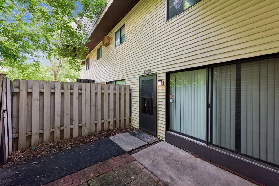 7410 72nd Lane N, Brooklyn Park, MN 55428 - #2