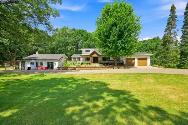 4065 Mcandrews Road, Rosemount, MN 55068