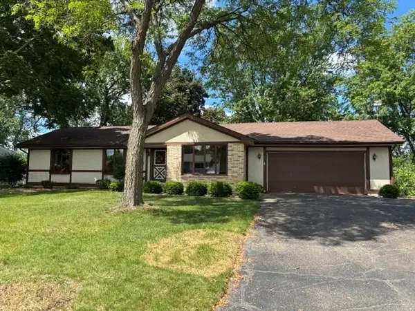 8133 Xenia Avenue N, Brooklyn Park, MN 55443