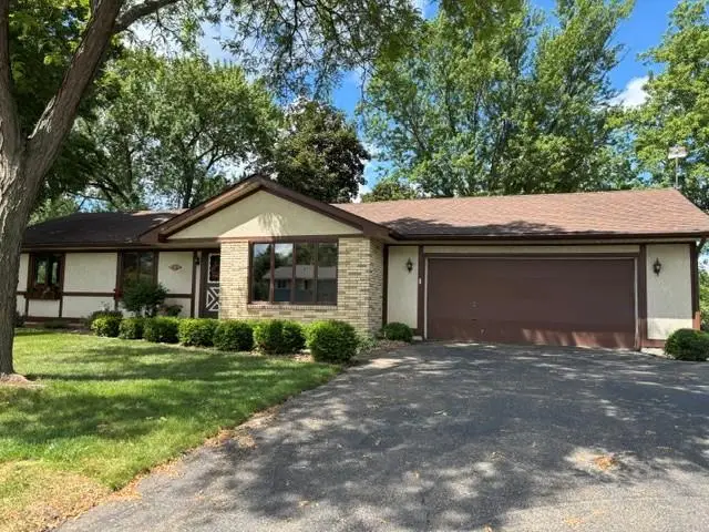 8133 Xenia Avenue N, Brooklyn Park, MN 55443 - #2