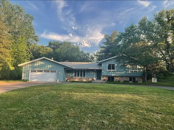 17515 Bay Lane, Wayzata, MN 55391
