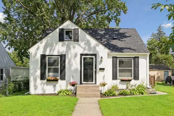 7217 Grand Avenue S, Richfield, MN 55423