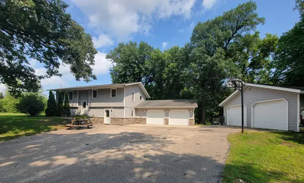 40130 460th Avenue, Perham, MN 56573