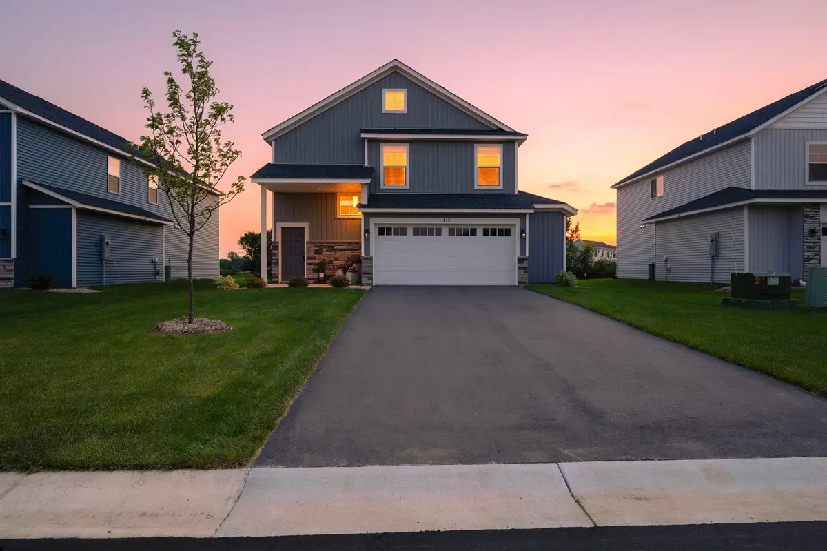 1432 192nd Avenue Ne, East Bethel, MN 55011 - #1