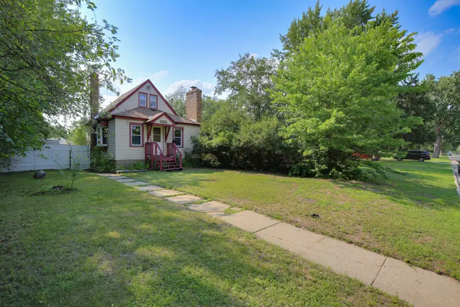 5311 Knox Avenue N, Brooklyn Center, MN 55430 - #2