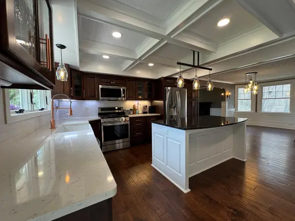 43 Central Avenue W, Saint Michael, MN 55376
