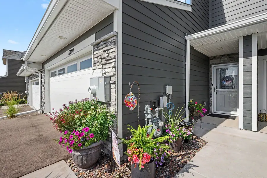 17097 Dysart Place, Lakeville, MN 55044 - #3