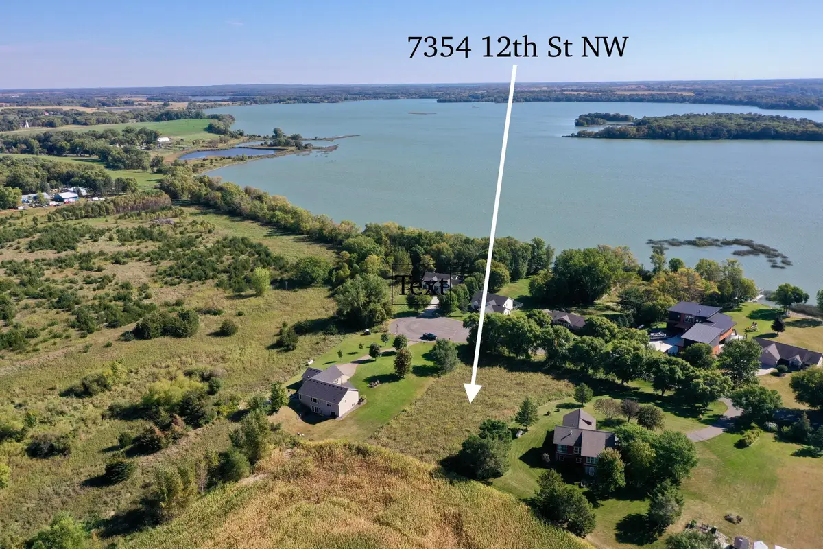 7354 12th Street Nw, Willmar, MN 56201 - #1