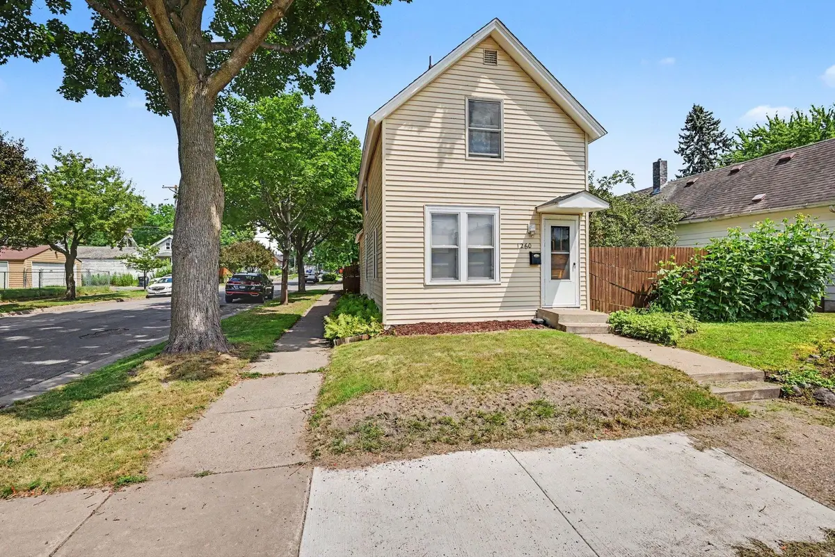 1260 Woodbridge Street, Saint Paul, MN 55117 - #1