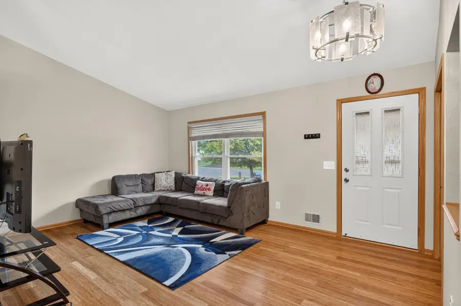 4410 S River Run, Savage, MN 55378 - #2