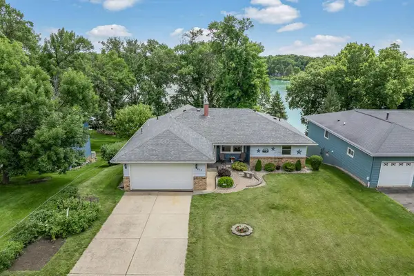 455 W Amber Lake Drive, Fairmont, MN 56031