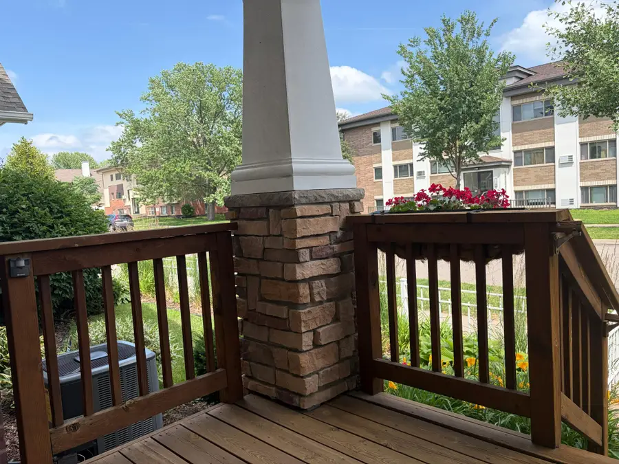 1087 Barclay Street, Saint Paul, MN 55106 - #3