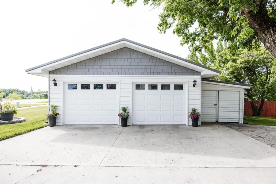 116 Juniper Avenue E, Frazee, MN 56544 - #2