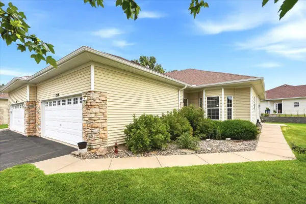 2310 Foxglove Way, Hudson, WI 54016