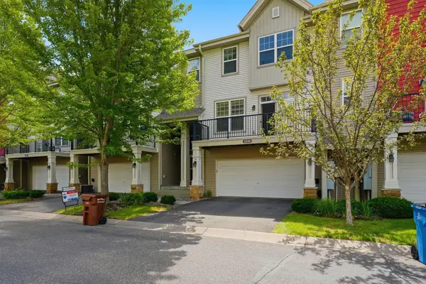 8336 Emery Parkway N, Champlin, MN 55316