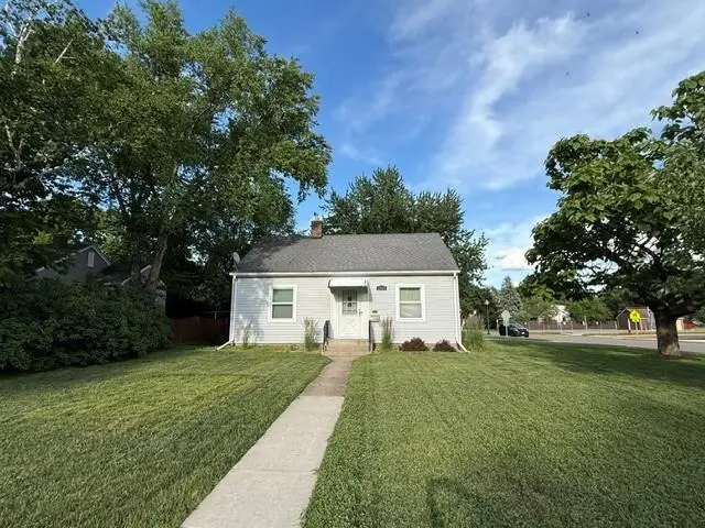 2202 6th Avenue, Anoka, MN 55303 - #2
