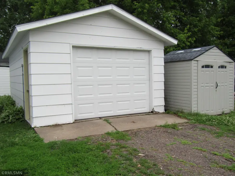 25 W 7th Street, Rush City, MN 55069 - #3