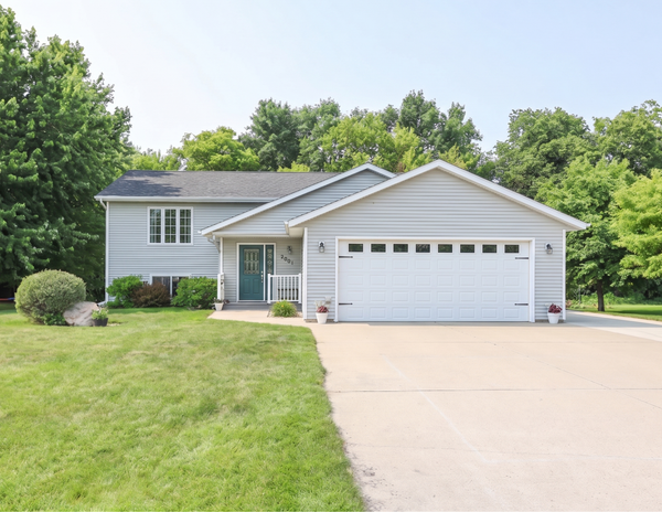 2501 Shadow Lane Se, Alexandria, MN 56308