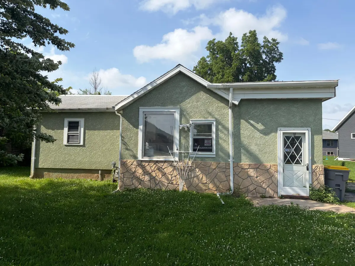 1304 County 25, La Crescent, MN 55947 - #1