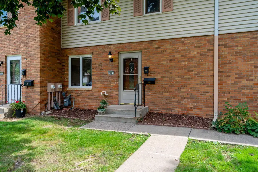 2004 Arkwright Street, Maplewood, MN 55117 - #2