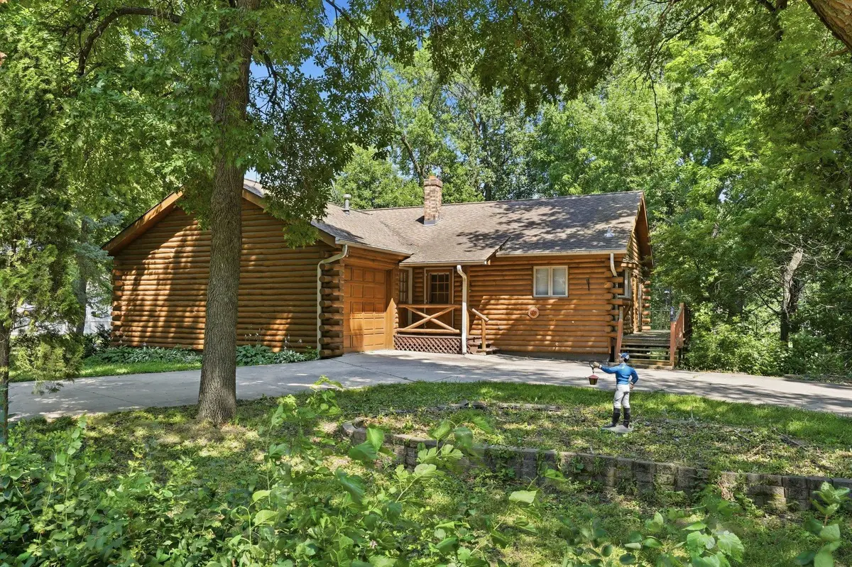 28569 Sleepy Hollow Road, Winthrop, MN 55396 - #1