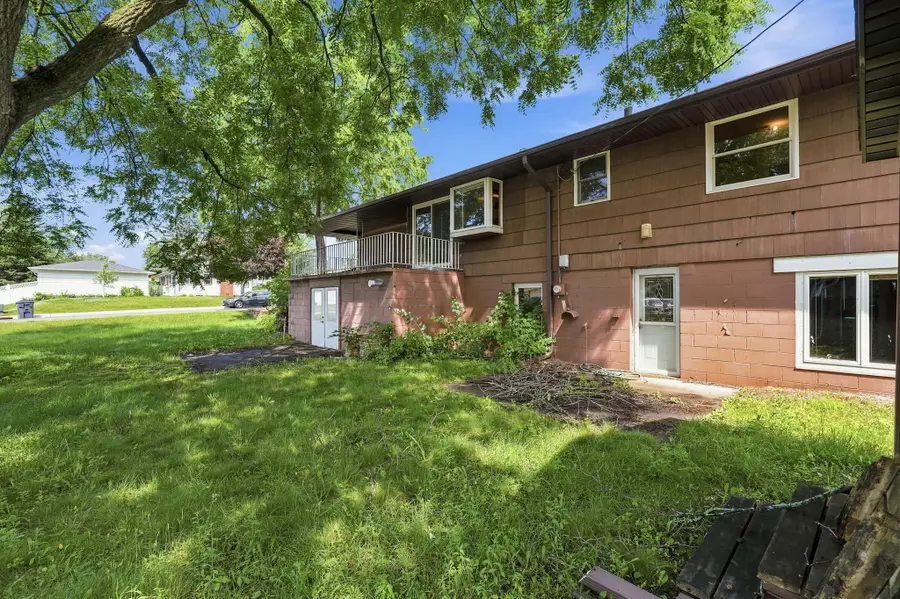 2122 Mesabi Avenue, North Saint Paul, MN 55109 - #2